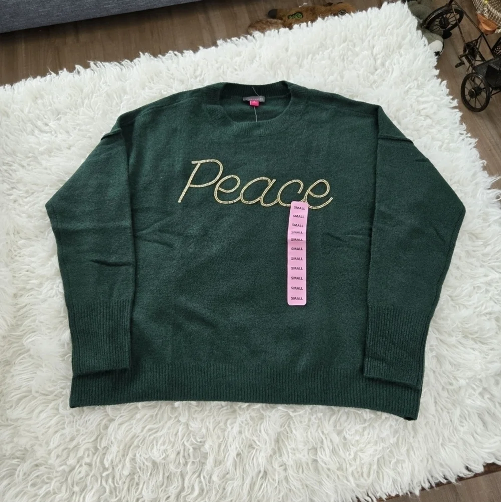 Vince Camuto Women'sa Holiday Sweater. Color: Peace. Size Small. New.Cozy Holi